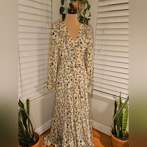 Dôen Bonnie Cream Floral Long Sleeve Dress